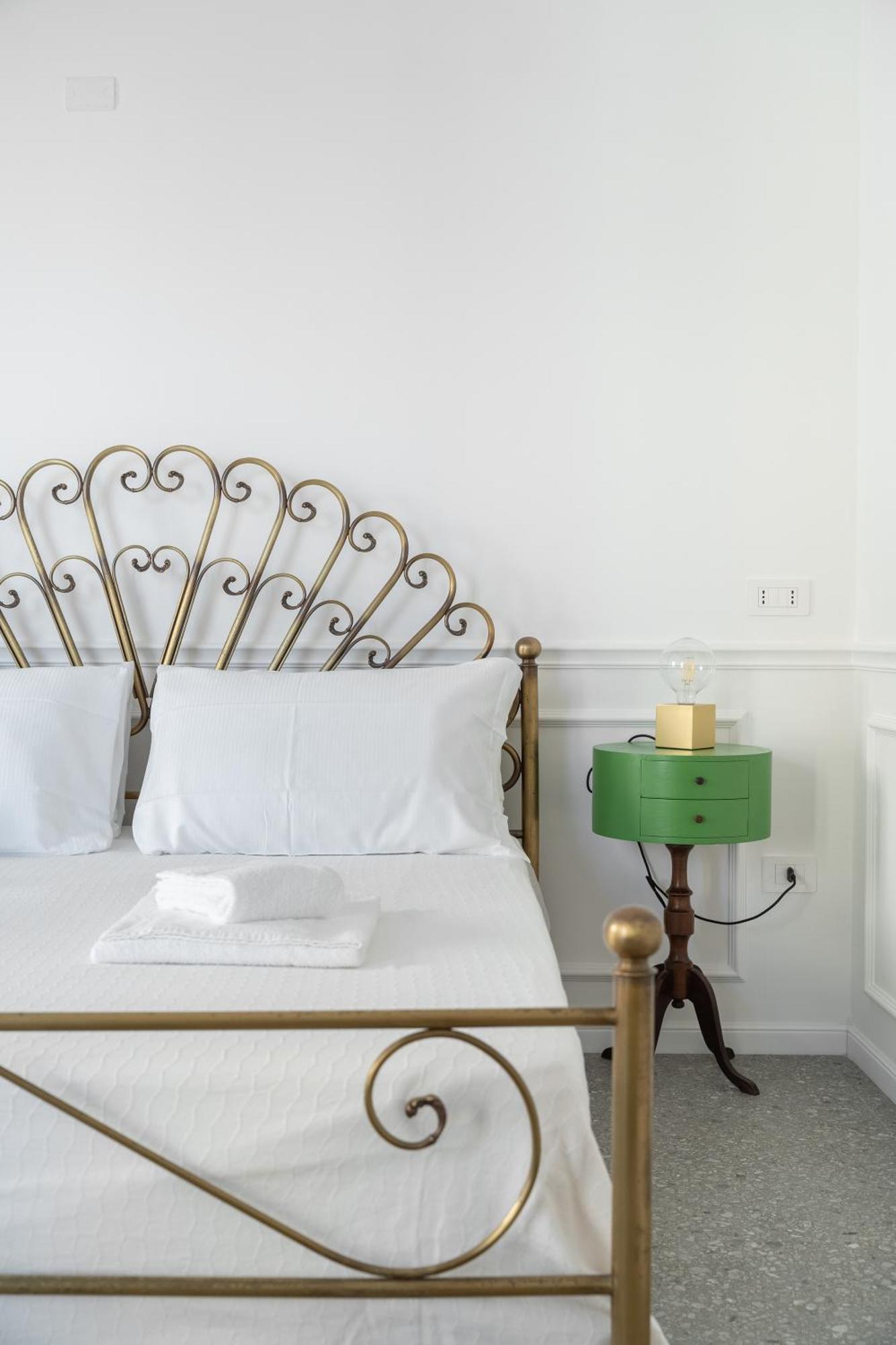 Palazzo Desiderio Apartment Castellammare di Stabia Exterior photo